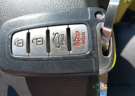 2013 Hyundai Sonata Limited z USA, uszkodzony, nr VIN 5NPEC4AC0DH787697